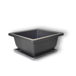 Šādus konteinerus sauc par apmācību podiem (Training Pots).